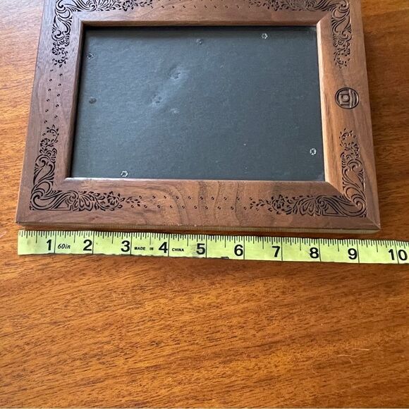 Vintage Amerigo Lasercraft 5” x 7” Laser Cut Wooden Photo Frame - Picture 9 of 11